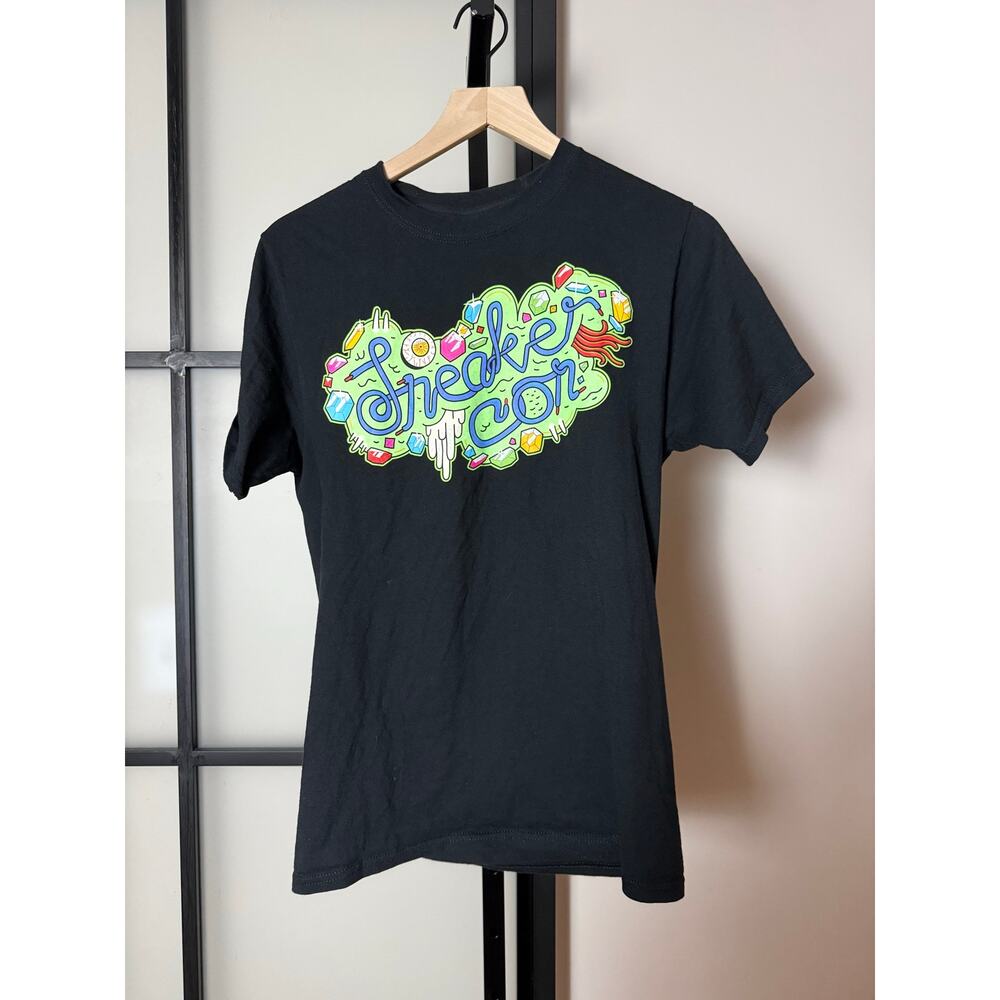 Sneaker Con T-Shirt Size Small "The Greatest Sneaker Show On Earth"